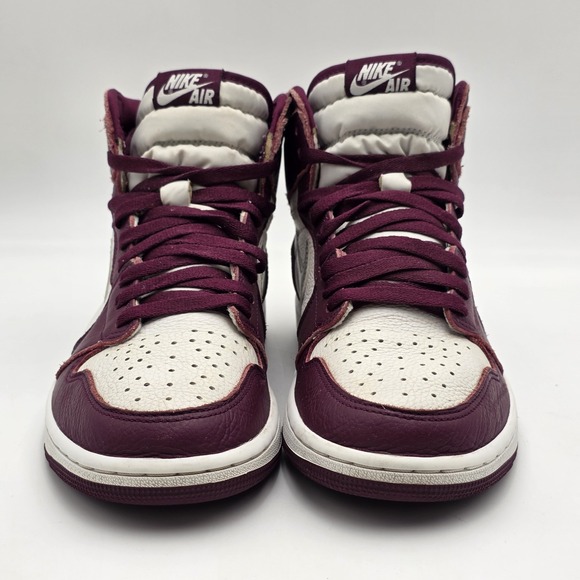 Air Jordan 1 Retro‎ High OG Men\'s Size 9 Bordeaux 555088-611 main image 14